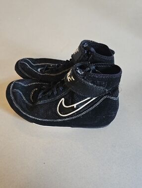 Nike Youth Black Wrestling Shoes